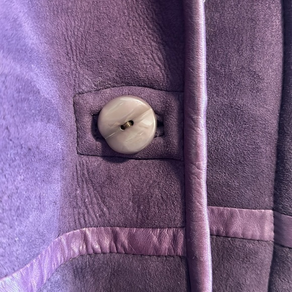 Vintage Hide Society large Purple Shearling  Coat, Made in Canada - Picture 3 of 7